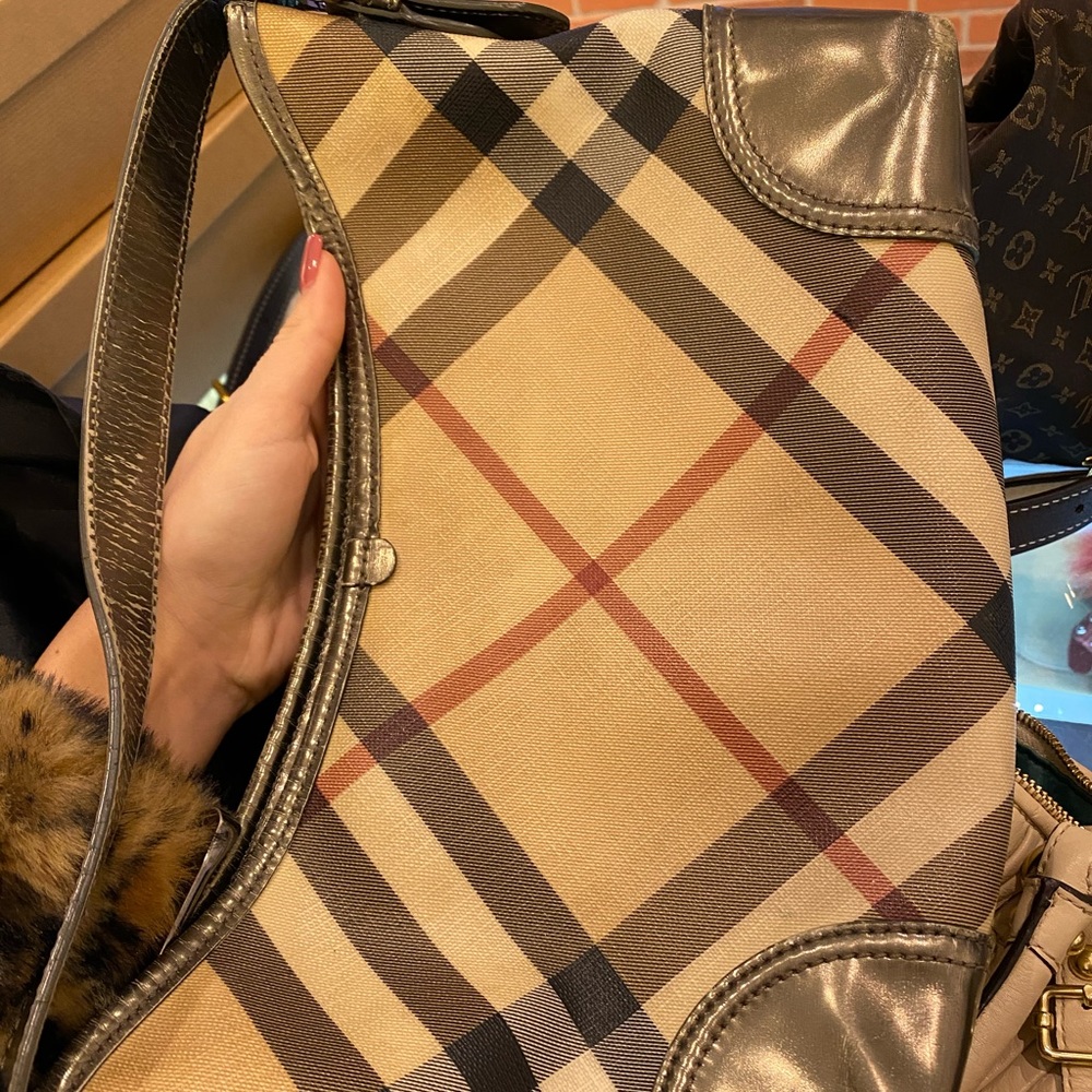 Burberry shoulder bag